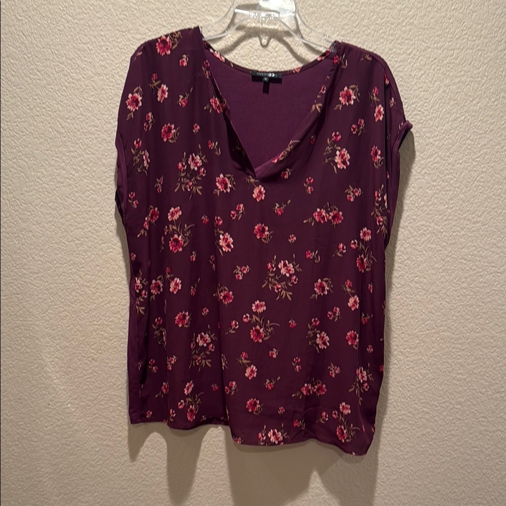 Papermoon Red and Pink V-Neck Short Sleeve Blouse